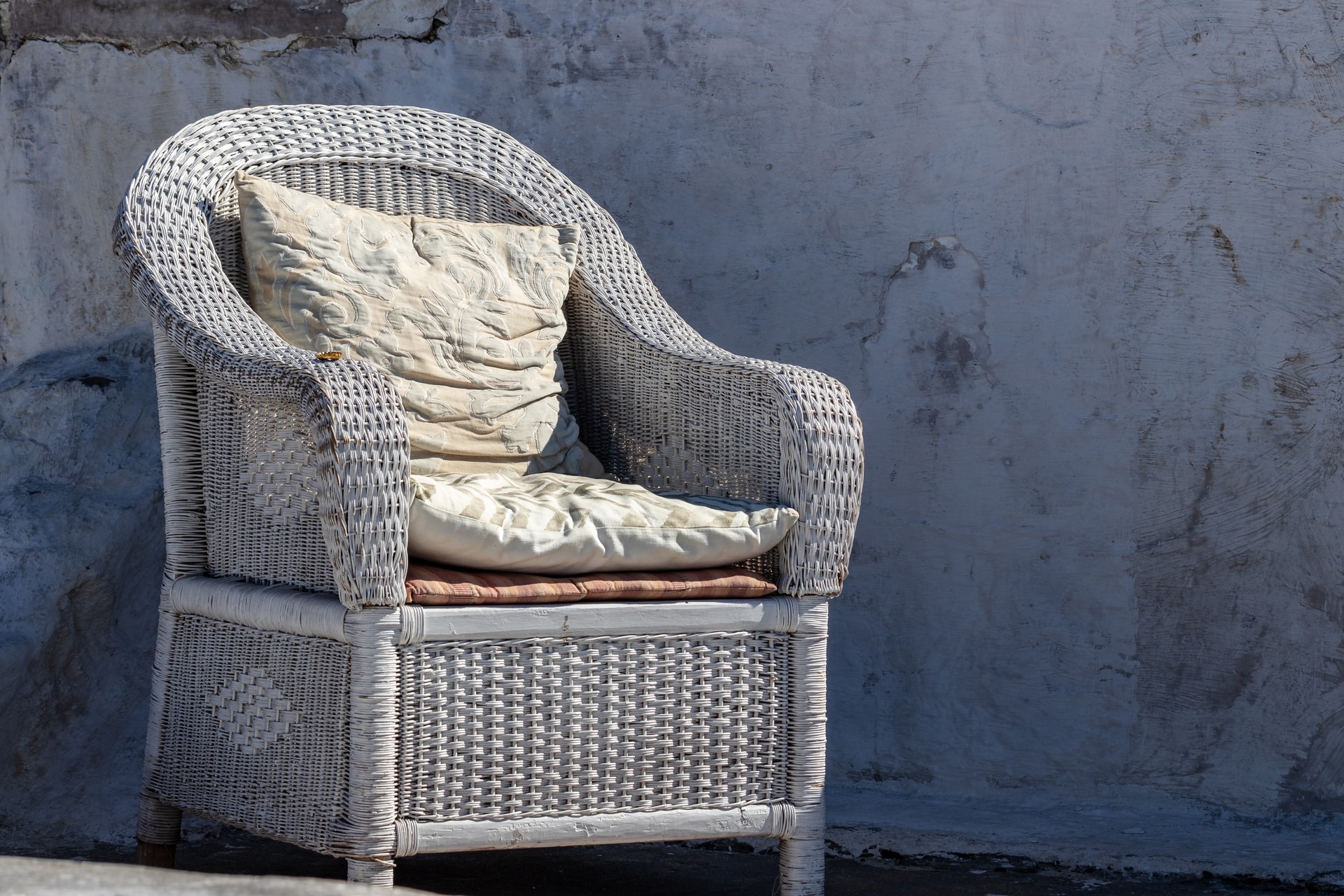 What You Need To Know About Wicker Furniture Custom Art Interiors
